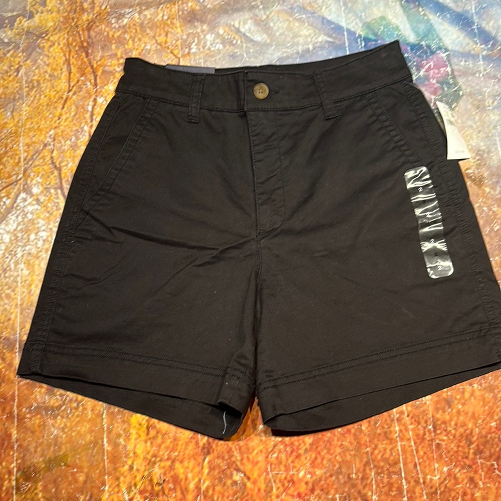 GAP 5" Girlfriend women’s Shorts Size 2 New Tags